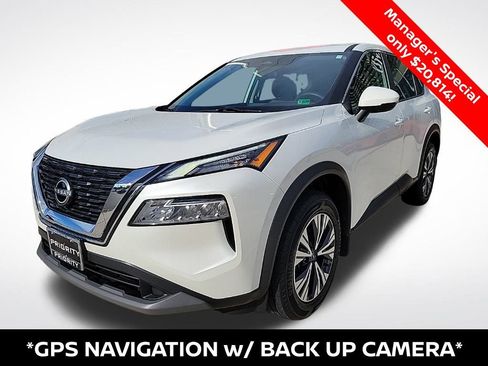 Certified 2022 Nissan Rogue SV image 1