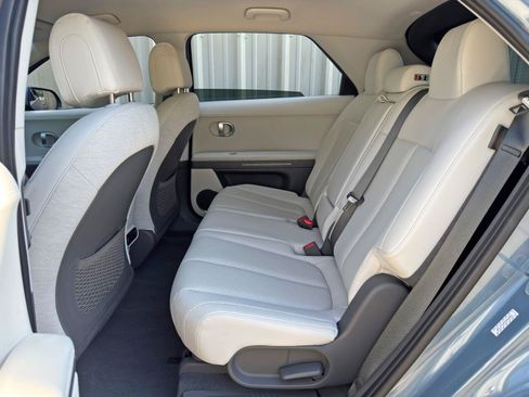 Used 2023 Hyundai Ioniq 5 SEL RWD image 39