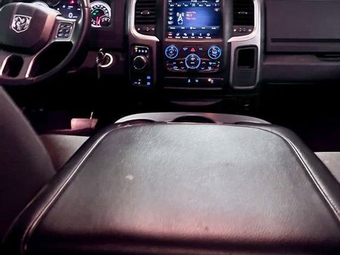 Used 2021 RAM 1500 Classic Warlock w/ Luxury Group AWD/4WD image 23