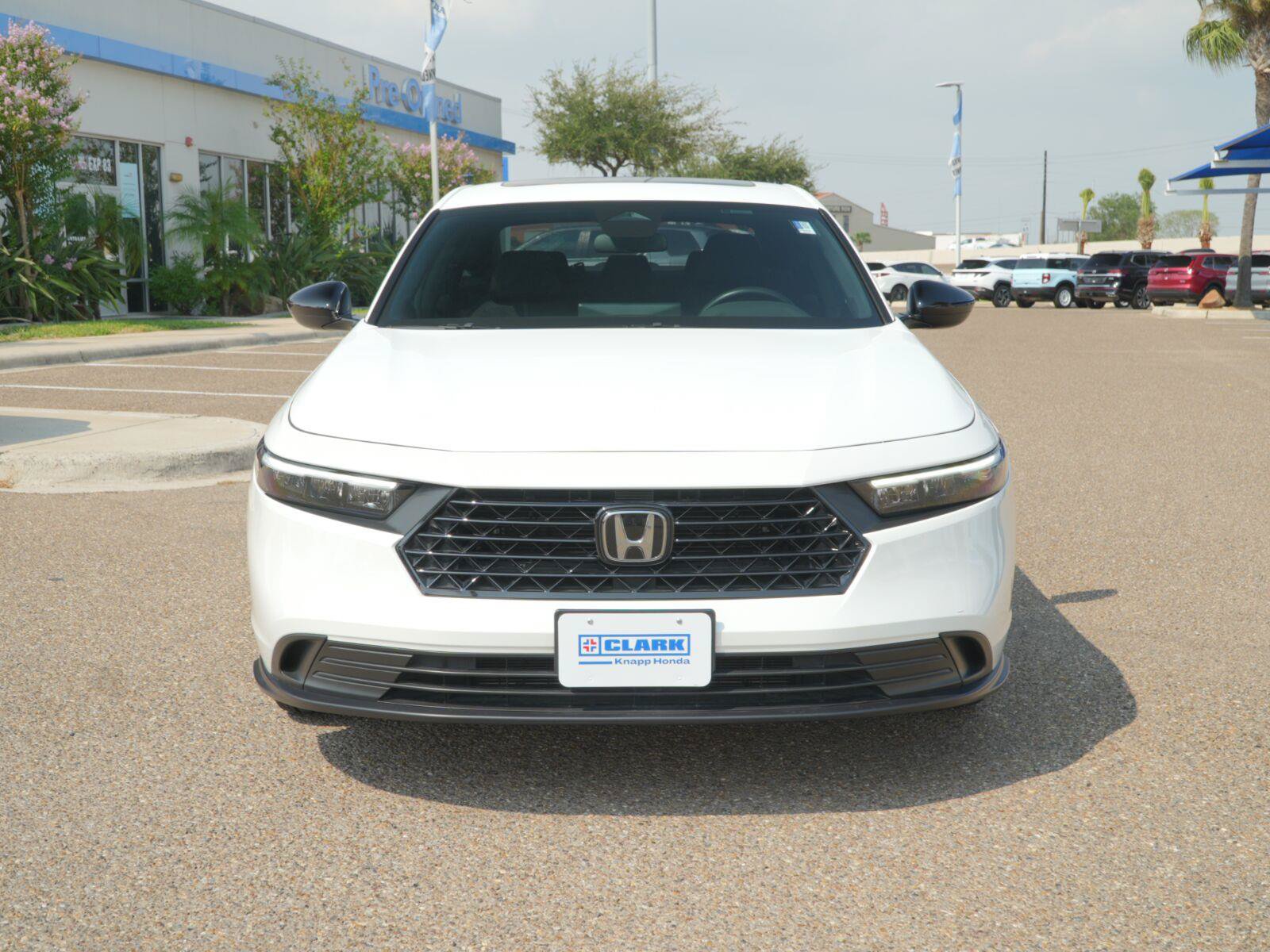 Used 2025 Honda Accord Sport image 2