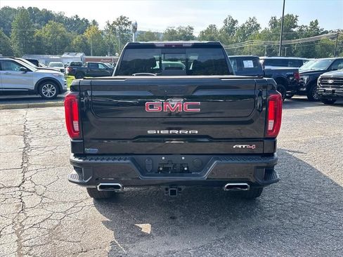 Used 2019 GMC Sierra 1500 AT4 w/ Off Road Performance Package AWD/4WD image 6