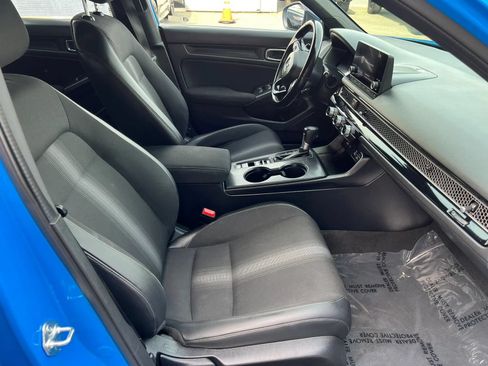 Used 2024 Honda Civic Sport image 8