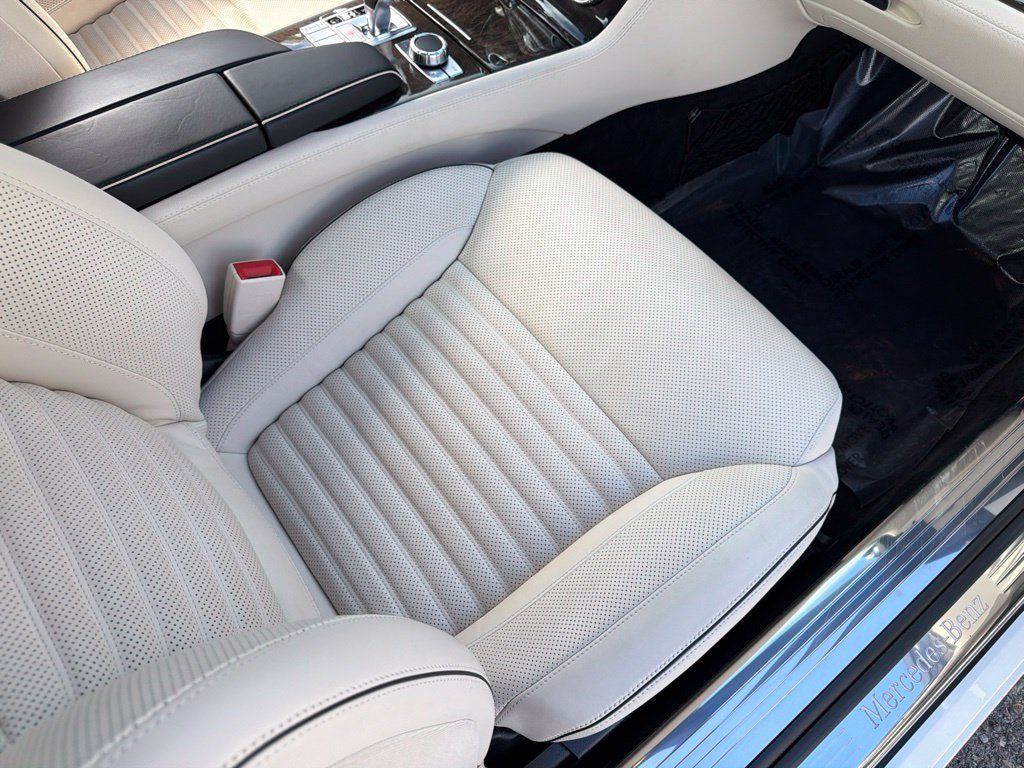 Used 2015 Mercedes-Benz SL 550 image 18