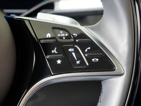 Used 2025 Mercedes-Benz S 580 4MATIC Sedan image 21