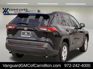 Used 2020 Toyota RAV4 XLE FWD video 3