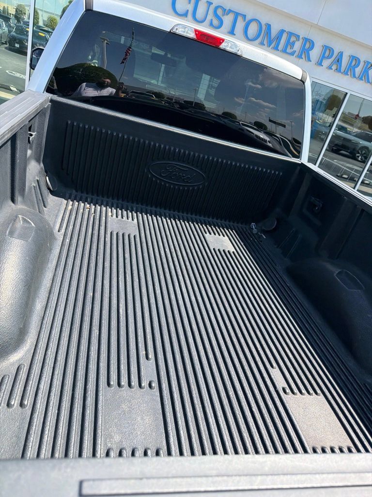 Used 2016 Ford F150 2WD SuperCab image 6