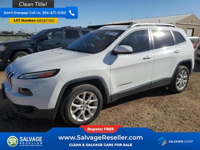Used 2016 Jeep Cherokee Latitude w/ Comfort & Sound Group