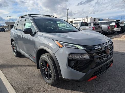 New 2026 Nissan Rogue SV AWD/4WD image 3
