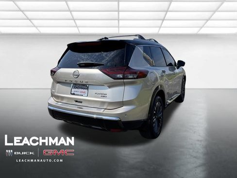Used 2026 Nissan Rogue Platinum w/ Platinum Premium Package AWD/4WD image 7