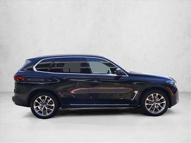 Used 2026 BMW X5 xDrive40i AWD/4WD image 5