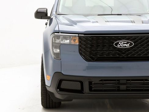 New 2025 Ford Maverick XLT w/ Black Appearance Package image 4