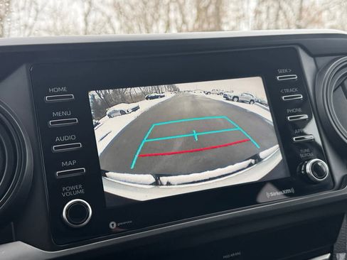 Used 2021 Toyota Tacoma SR image 18