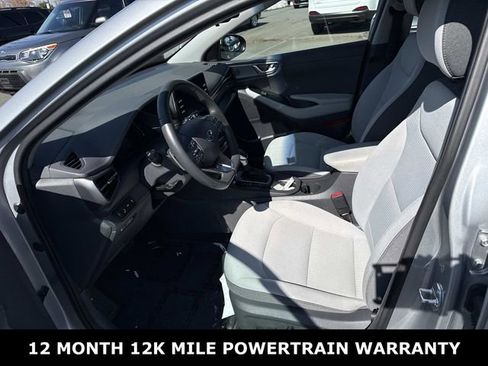 Used 2022 Hyundai Ioniq SE image 14