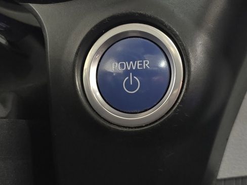 Used 2021 Toyota Sienna XSE image 30