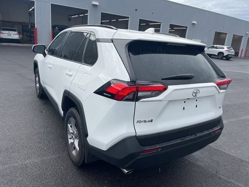 Used 2025 Toyota RAV4 XLE image 7