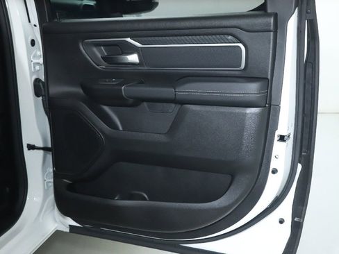 Used 2026 RAM 1500 Big Horn AWD/4WD image 32