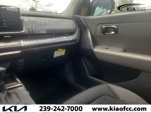 New 2027 Kia Seltos S FWD image 17