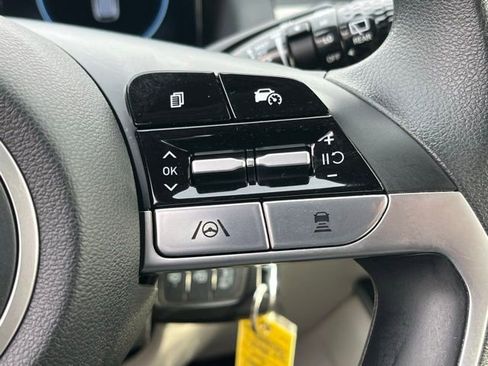 Used 2024 Hyundai Tucson SE image 34