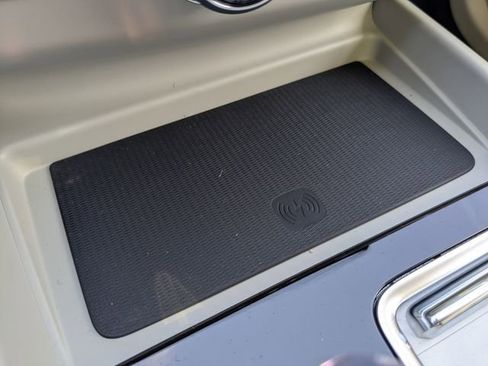 New 2026 Volvo XC60 B5 Ultra w/ Protection Package Premier image 26