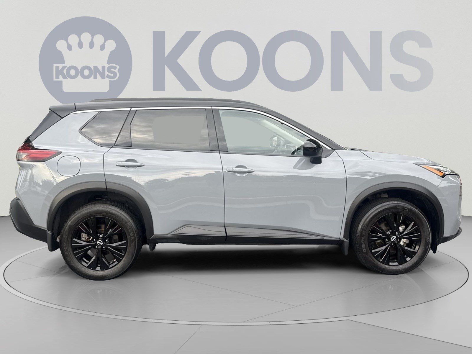 Used 2023 Nissan Rogue SV w/ SV Premium B Package AWD/4WD image 8