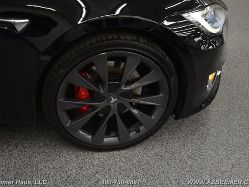 Used 2019 Tesla Model S Performance image 39