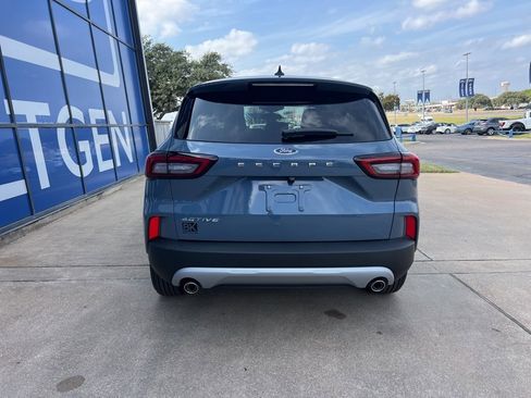 New 2026 Ford Escape Active image 5