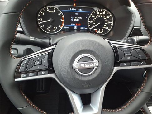 New 2025 Nissan Altima 2.5 SR w/ SR Premium Package image 12