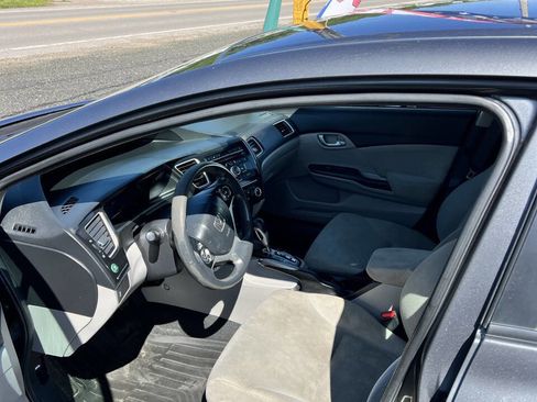 Used 2013 Honda Civic LX image 10