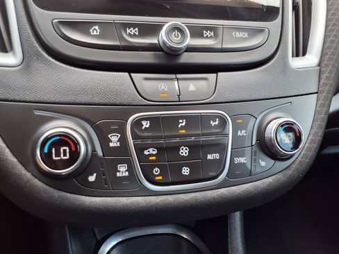 Used 2023 Chevrolet Malibu LT FWD image 7