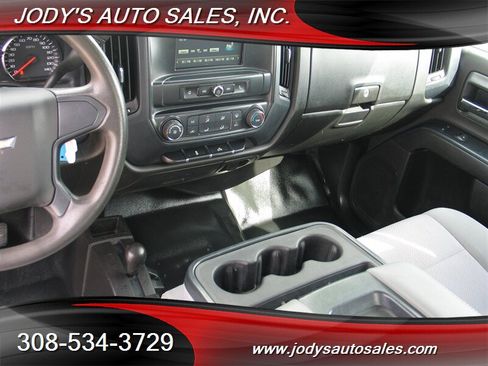 Used 2017 Chevrolet Silverado 2500 W/T image 7
