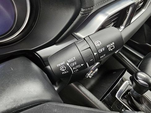 Used 2018 MAZDA CX-5 Touring w/ Preferred Equipment Package AWD/4WD image 34