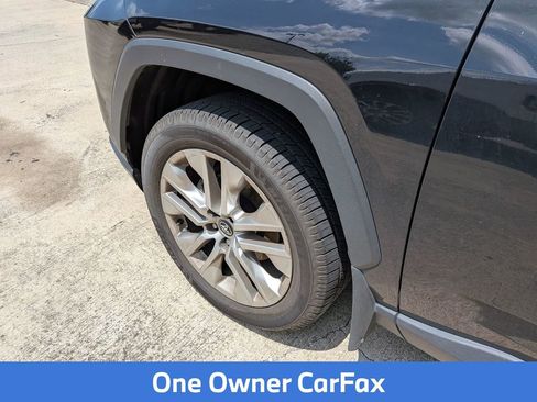 Used 2021 Toyota RAV4 XLE FWD image 6