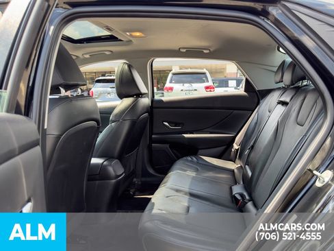 Used 2023 Hyundai Elantra Limited FWD image 14