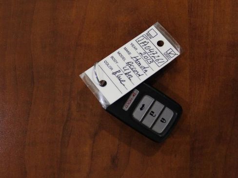 Used 2013 Honda Accord EX image 32