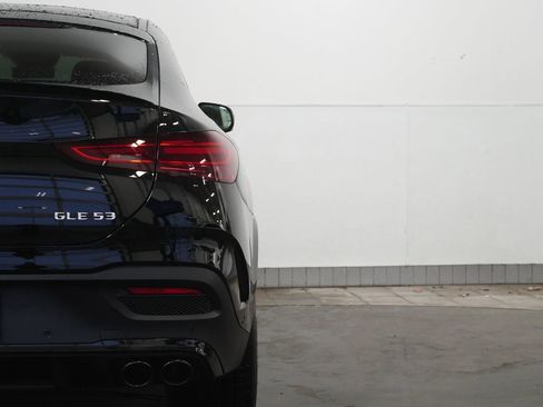 New 2026 Mercedes-Benz GLE 53 AMG 4MATIC Coupe image 15