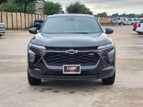 Used 2024 Chevrolet Trax RS w/ Driver Confidence Package FWD image 10