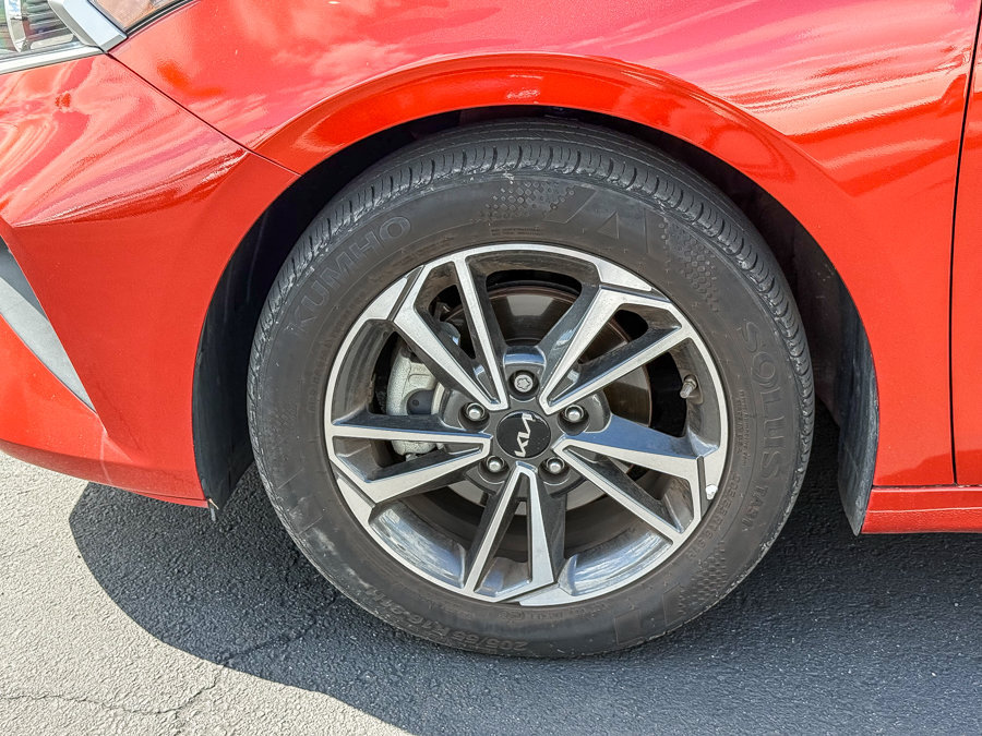 Used 2023 Kia Forte LXS FWD image 10