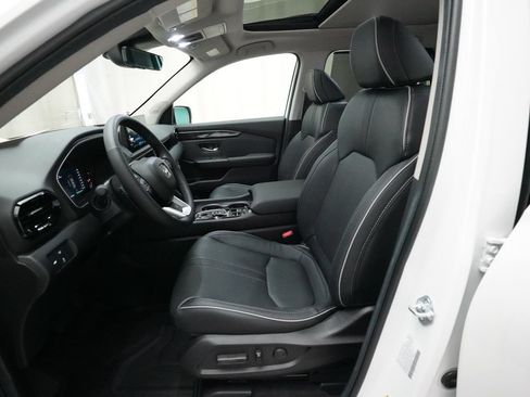 Certified 2025 Honda Pilot Elite image 7