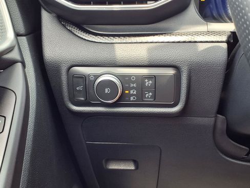 Used 2020 Ford Explorer ST w/ Premium Technology Package AWD/4WD image 22