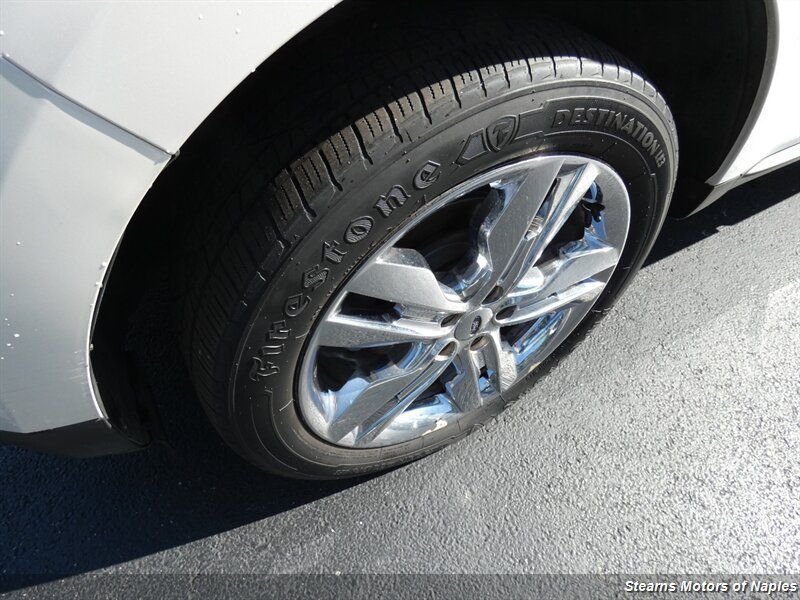 Used 2011 Ford Edge Limited w/ 302A Rapid Spec Order Code FWD image 20