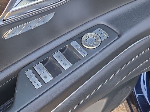 Used 2024 Genesis GV80 2.5T image 22