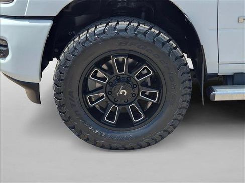 Used 2025 RAM 3500 Laramie w/ Sport Appearance Package AWD/4WD image 24