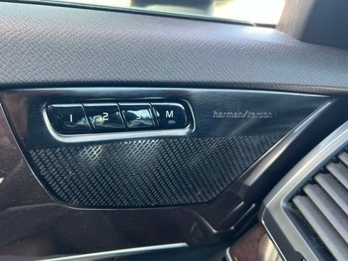 Used 2019 Volvo XC90 T6 Momentum w/ Protection Package Premier AWD/4WD image 22