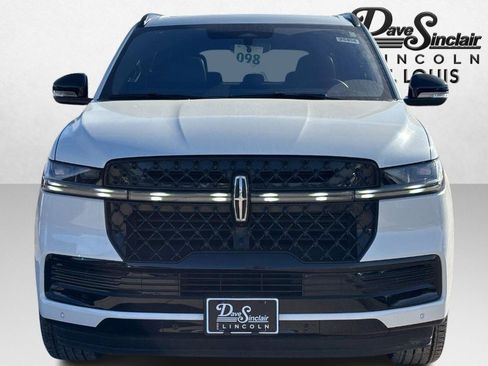 New 2025 Lincoln Navigator L Reserve w/ Jet Appearance Package image 2
