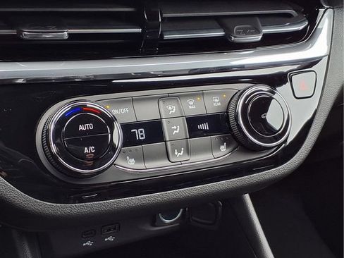 New 2026 Buick Envista Sport Touring w/ Convenience I Package FWD image 8