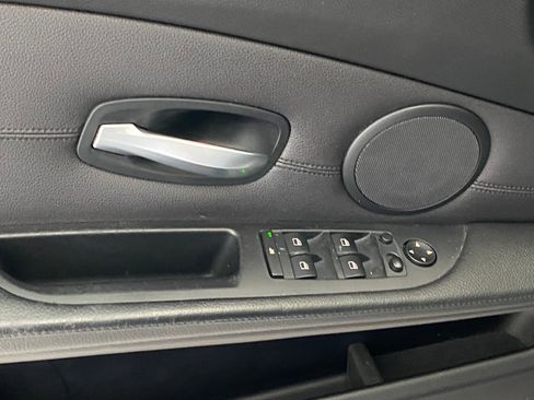 Used 2010 BMW 535i xDrive Wagon image 23