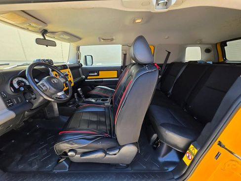 Used 2007 Toyota FJ Cruiser 4WD image 13