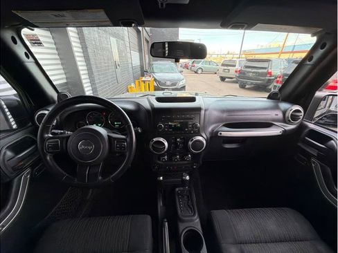 Used 2011 Jeep Wrangler Unlimited Sahara w/ Dual Top Group image 13