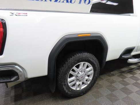 Used 2022 GMC Sierra 2500 SLE w/ SLE Value Package; image 27