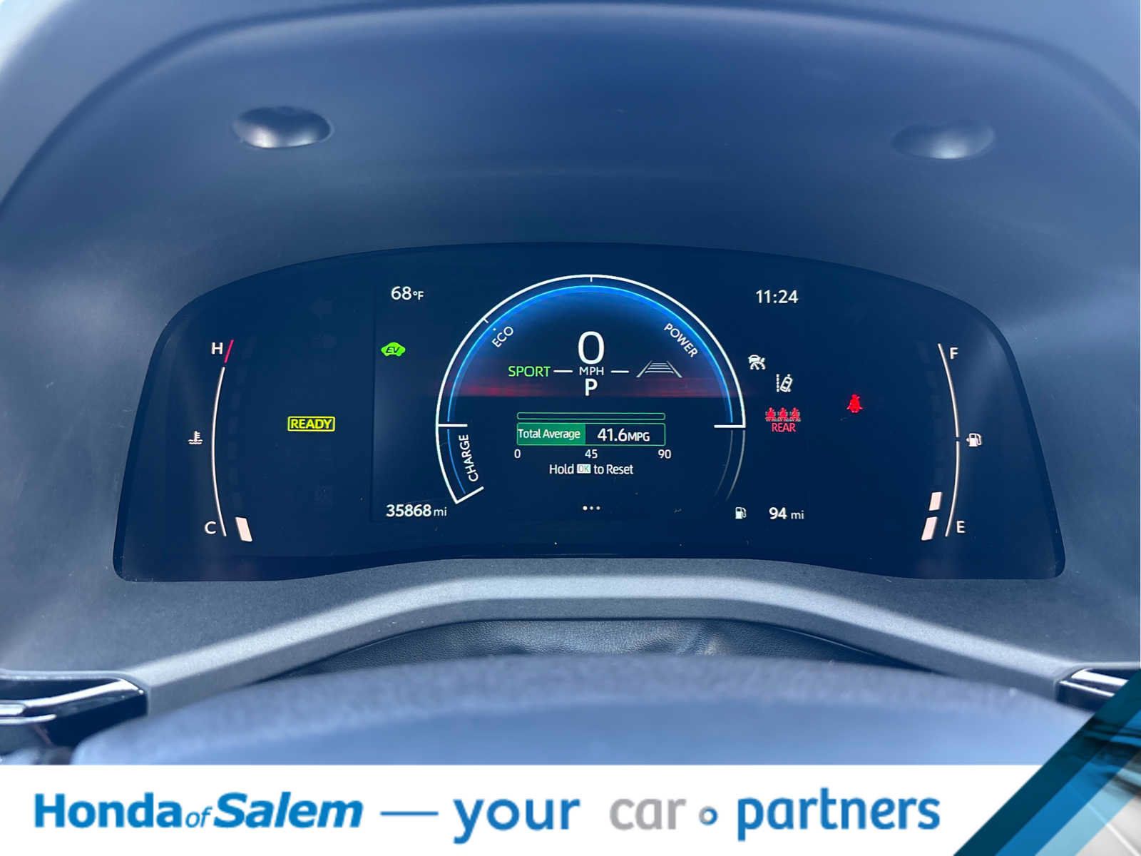 Used 2025 Toyota Camry SE FWD image 18